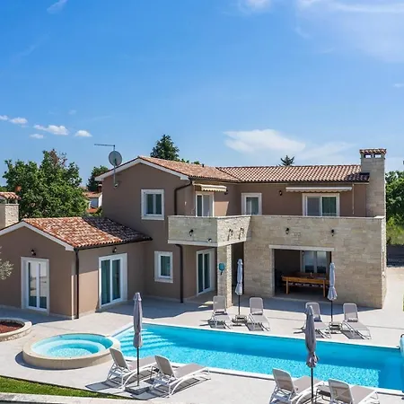 Villa Medaki